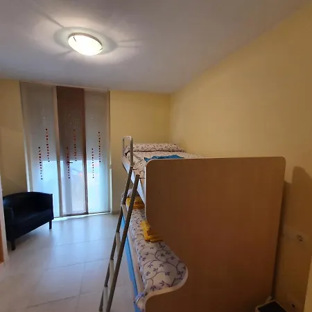 Atico En De Llanes, 2 Hab, Con Piscina Compartida Y 2 Terrazas - Vut-5555-as Apartment *